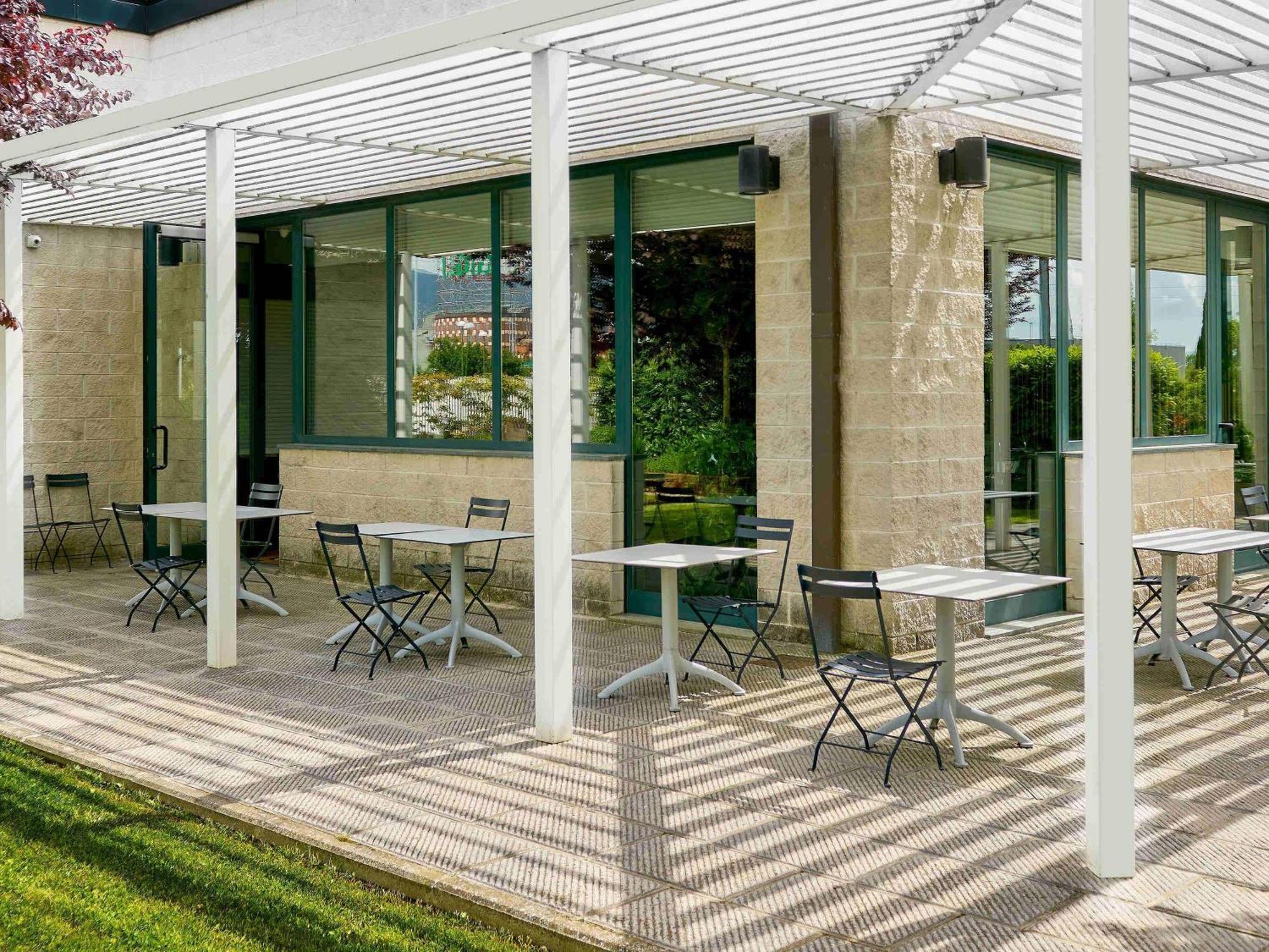 Hotel Ibis Firenze Prato Est Campi Bisenzio Exterior photo